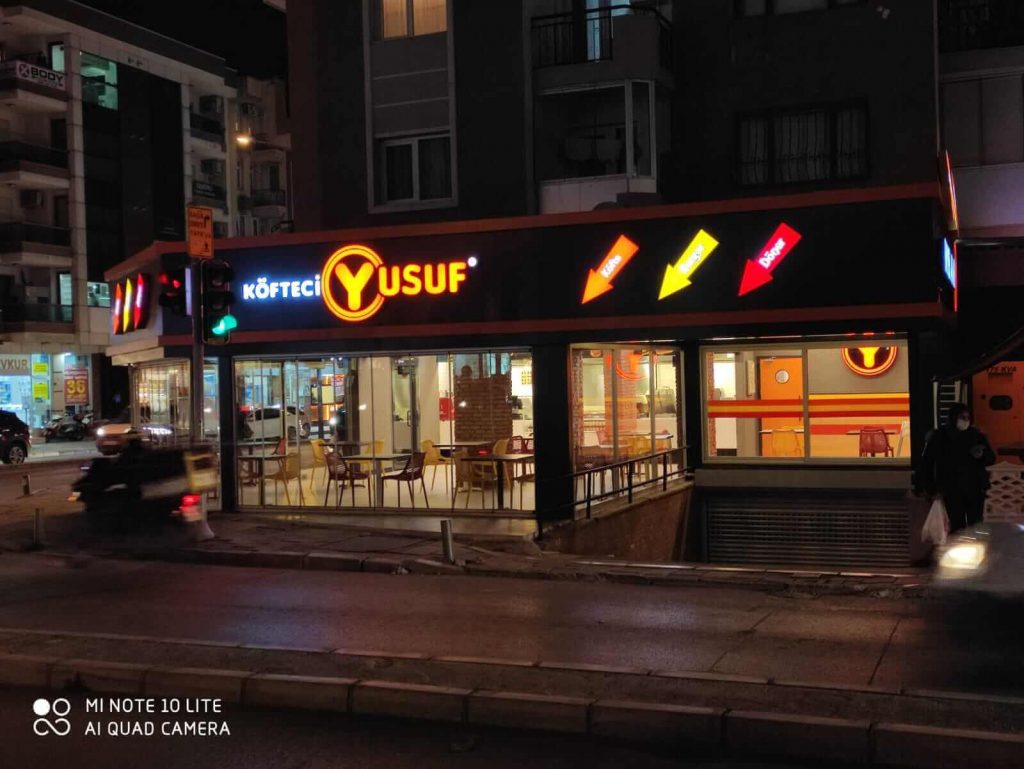 restoran-dekorasyomlari-tasarımlari